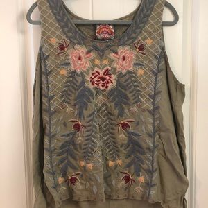 EUC Johnny Was Top XL